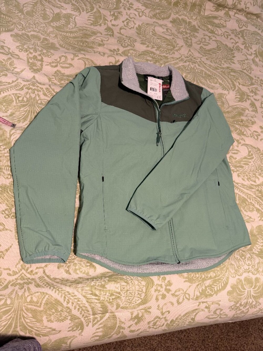 Marmot Macchia, Lightweight Green Polartech Alpha Jacket, Medium, New with Tags